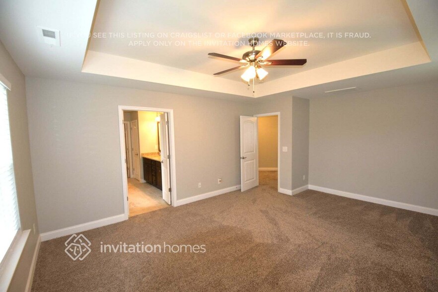 Building Photo - 7817 Pope Farm Rd