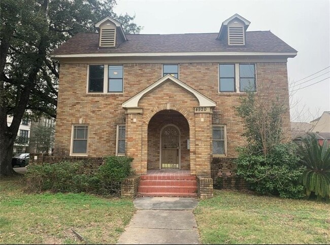 Building Photo - 4920 La Branch St