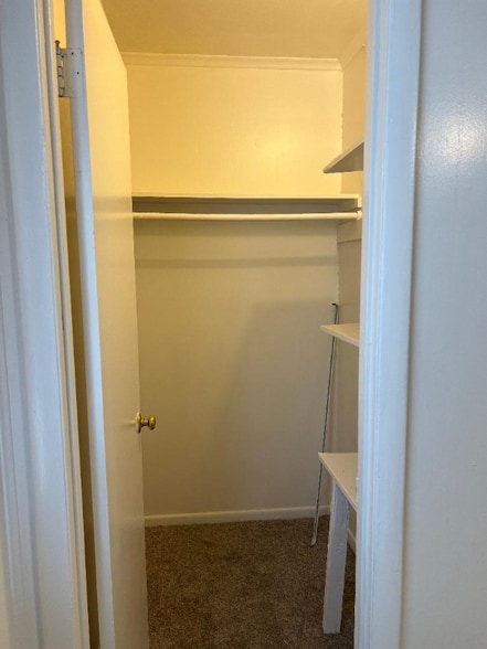 Building Photo - 1412 Moorman Ave NW