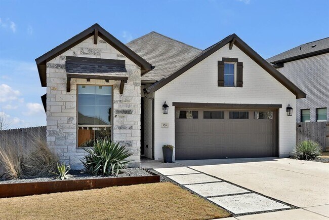 Primary Photo - 378 Carpenter Hill Dr