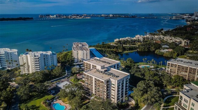 Primary Photo - 150 Belleview Blvd