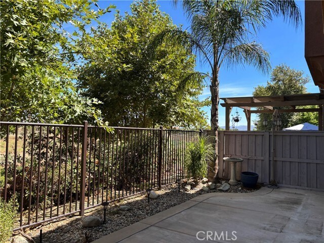Building Photo - 31124 Strawberry Tree Ln