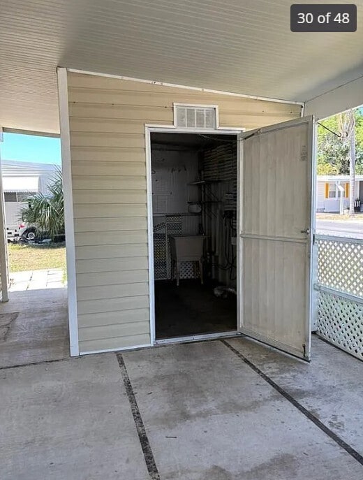 Building Photo - Home For Rent in Palm Hill!