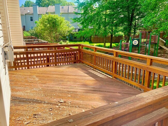 Building Photo - Townhome in Walden! Coming soon!