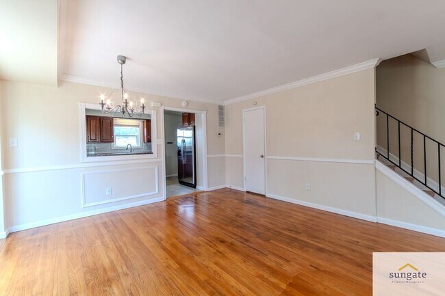 Building Photo - 945 Stormont Cir