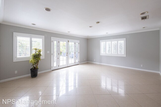 Building Photo - 5 br, 3 bath House - 12552 Eckleson Street