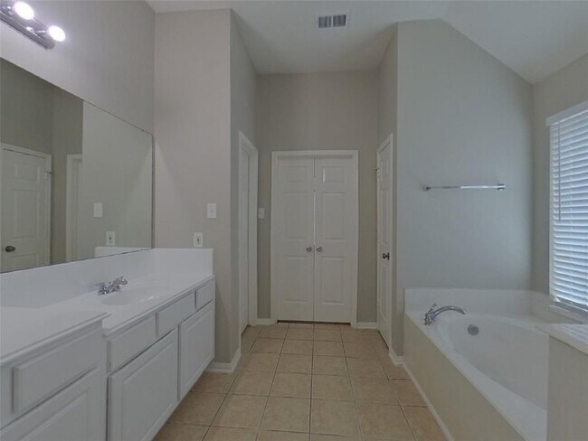 Building Photo - 42 Wimberly Way
