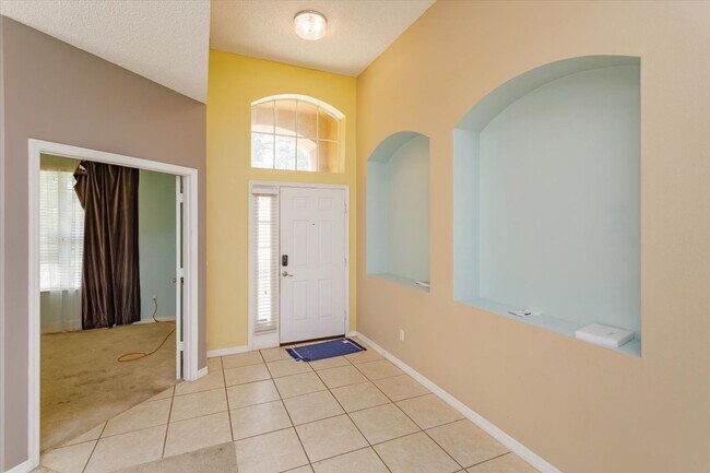 Building Photo - 5537 Burlwood Dr