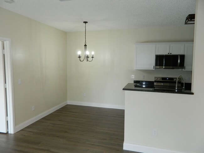 Building Photo - Seminole County 2-2 Condo