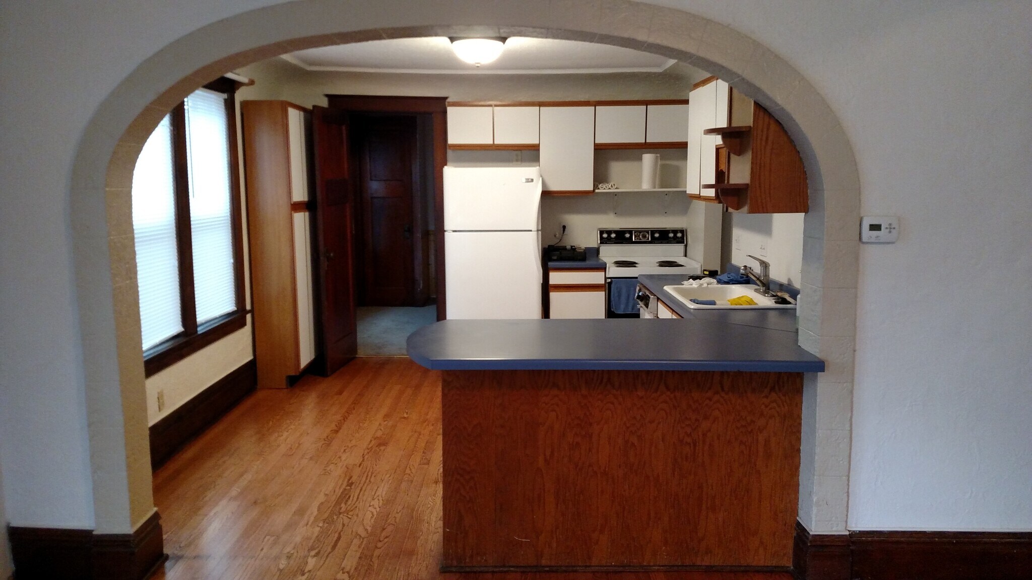 Kitchen - 1031 Arthur Ave