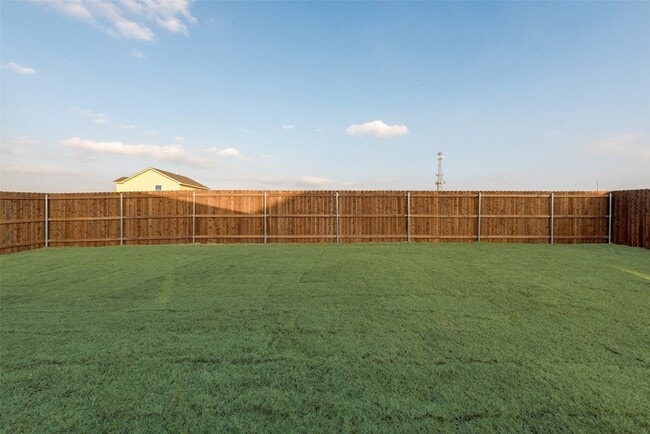 Building Photo - 245 Cranz Farm Dr