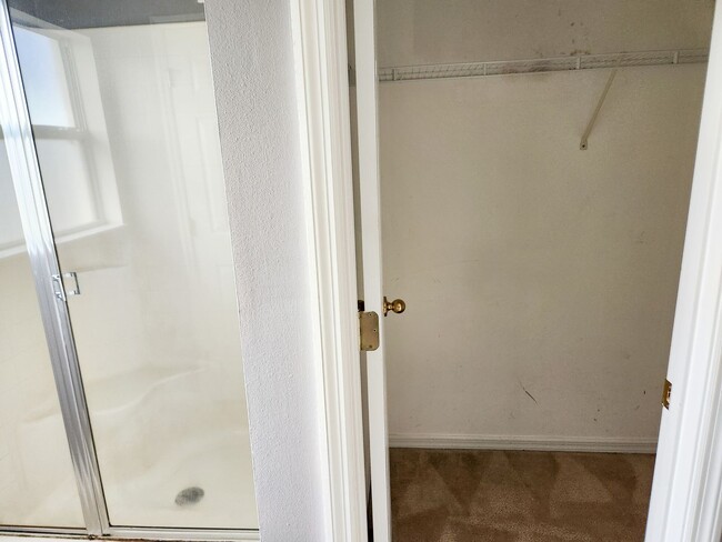 Building Photo - Port St. Lucie Pool Home for rent