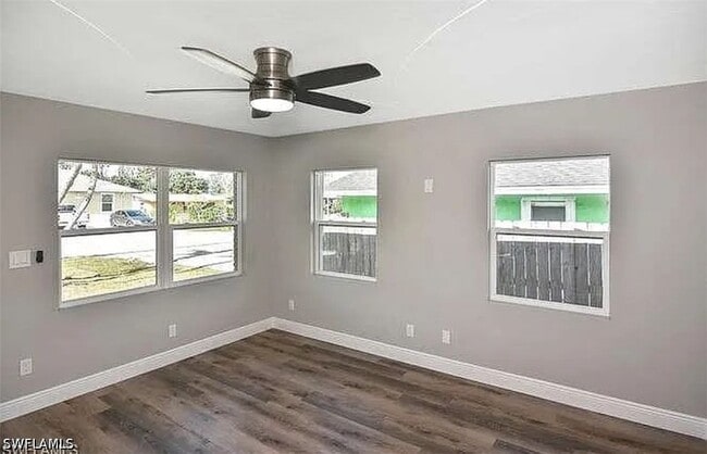 Building Photo - 5457 Ninth Ave