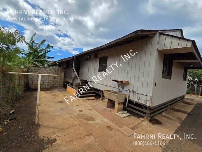 Building Photo - 84-866  Hanalei St-#B