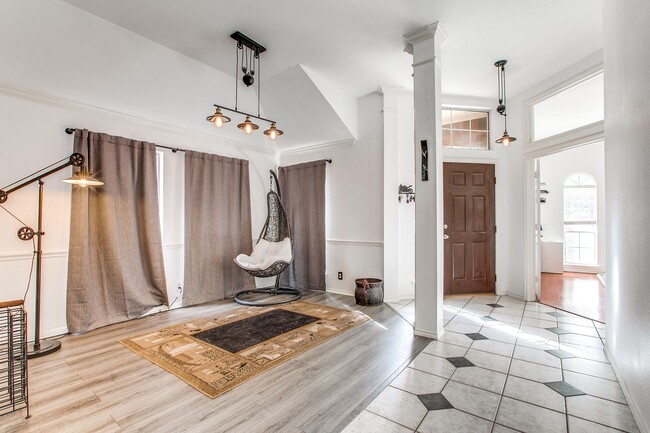 Building Photo - Charming Single Story Home In Gated Oakridge Pointe!