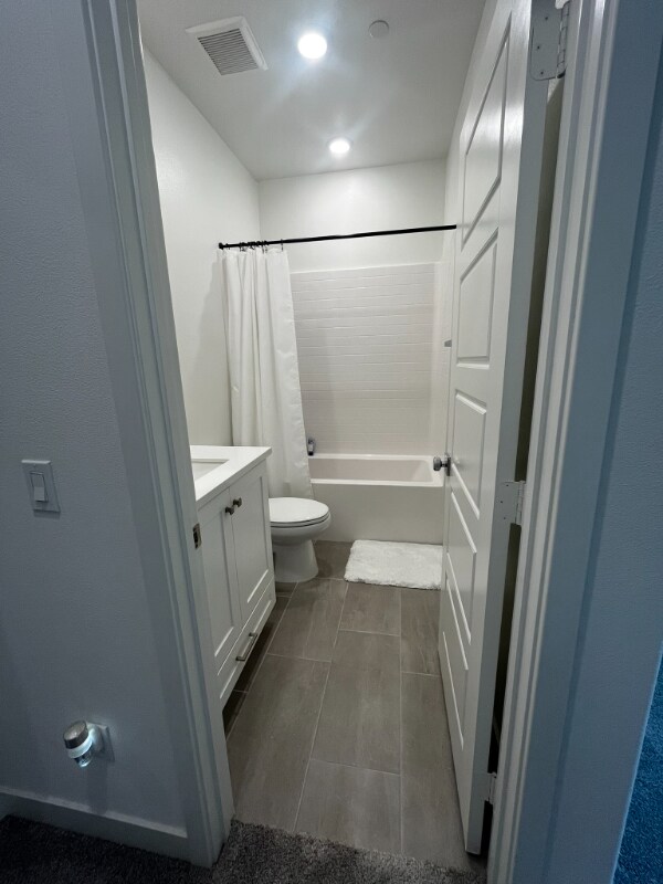 Building Photo - 279 Carmona