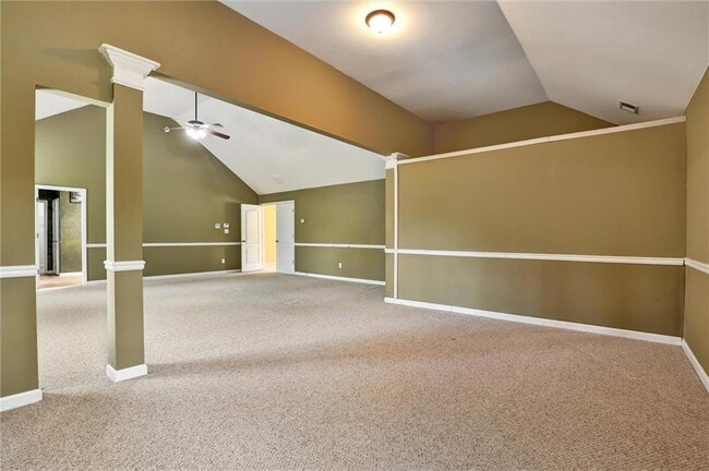 Building Photo - 159 Molly Way