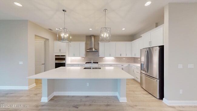 Building Photo - 511 Marquesa Cir