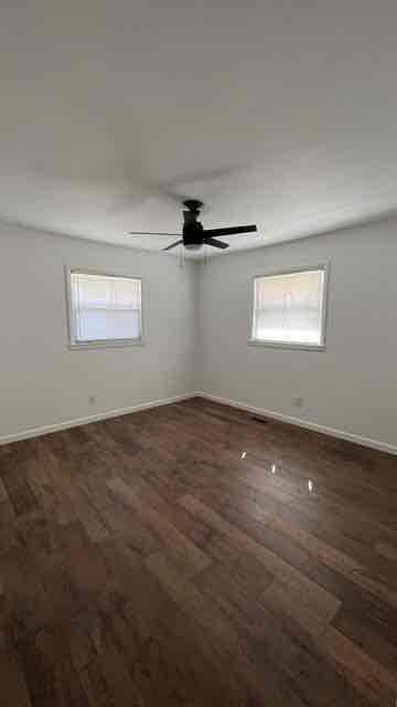 Building Photo - 1209 Glenwood Dr