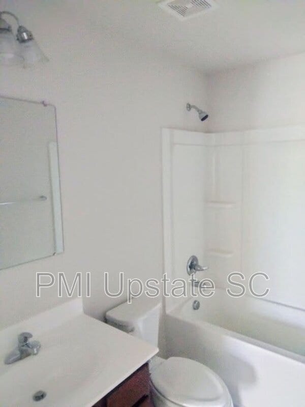 Building Photo - 320 Maplestead Farms Ct