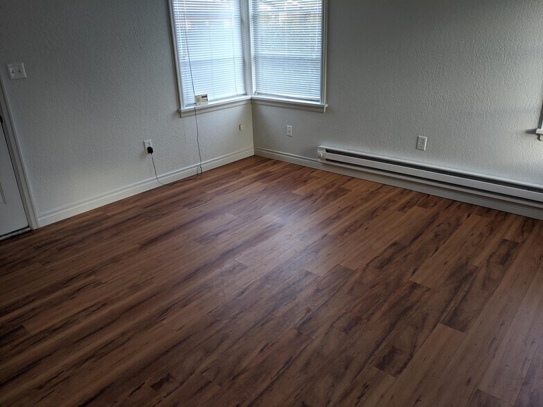 Living Room Front - 434 3rd Ave N