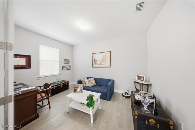 Building Photo - 1074 Enbrook Lp