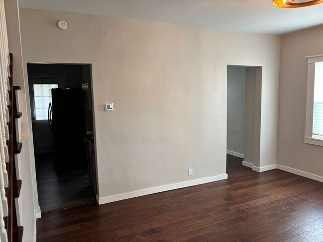 Building Photo - 33 S Princeton Ave