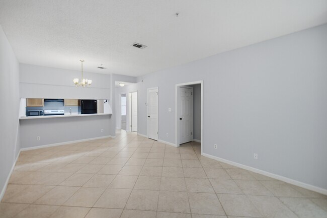 Building Photo - 200 Sandestin Ln