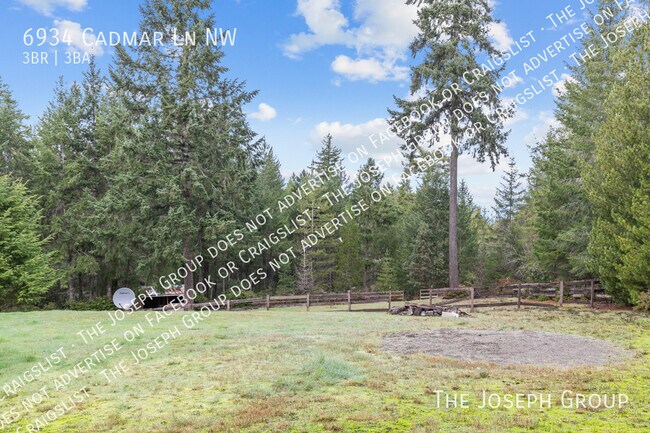 Building Photo - 6934 Cadmar Ln NW