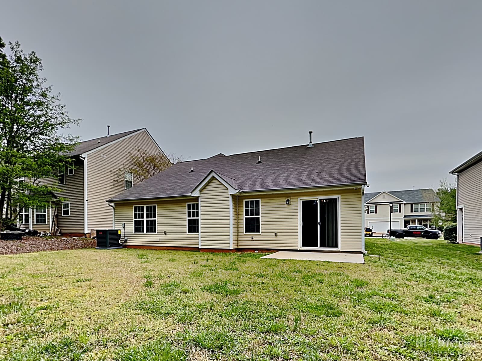 Building Photo - 6235 Leslie Drive