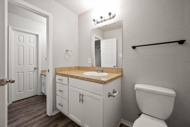 Building Photo - Lake Arlington area 4 bedroom with large yard