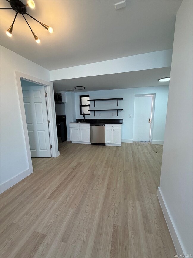 Building Photo - 119 W 227th St