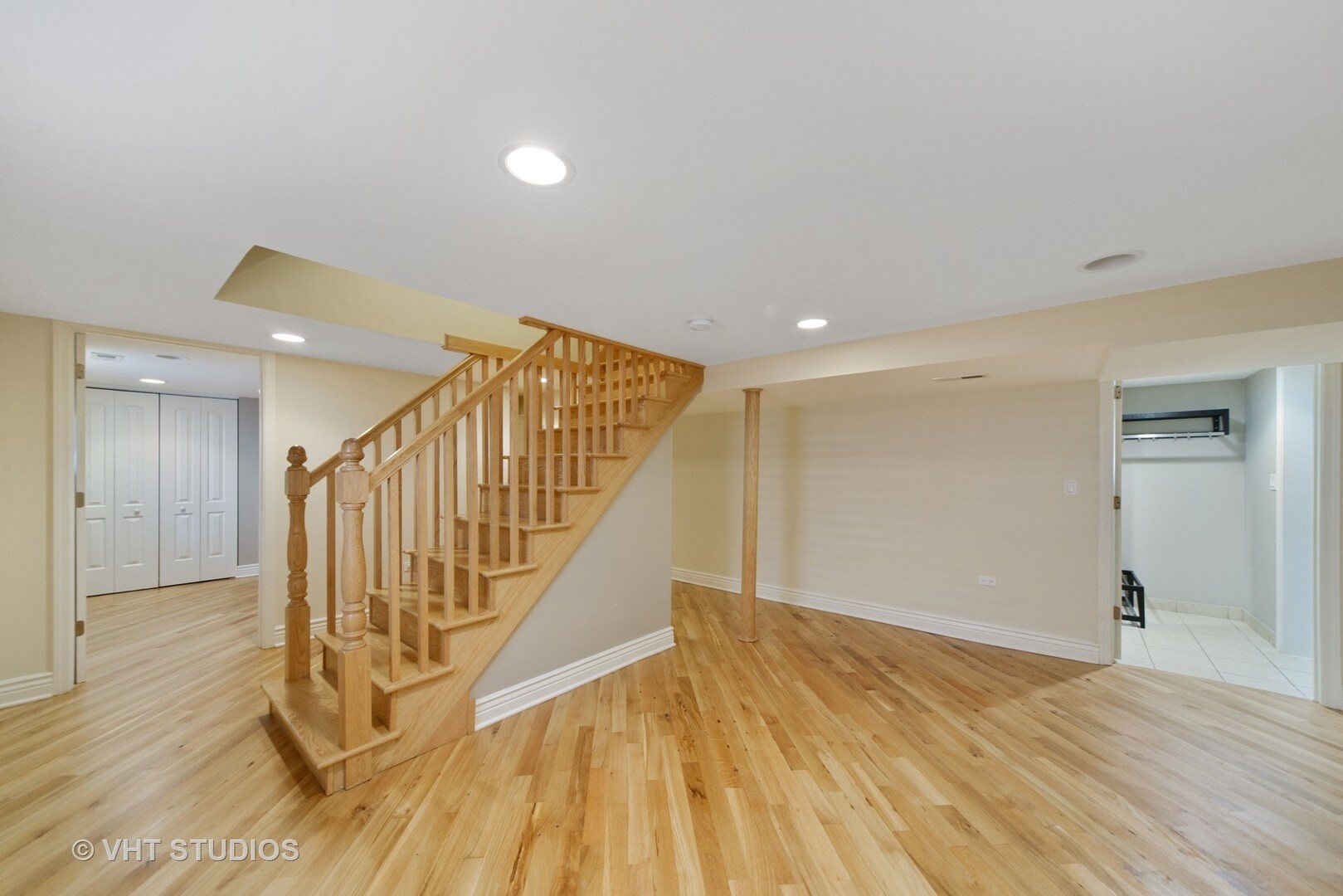 Building Photo - 3446 N Octavia Ave