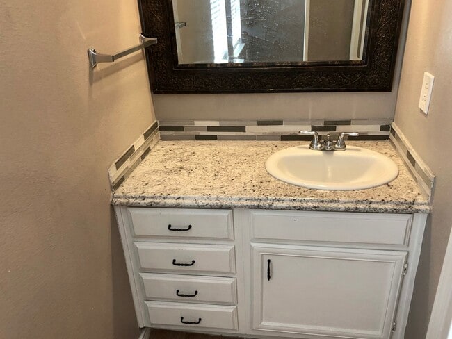 Building Photo - Boardwalk Condominium, Near Downtown