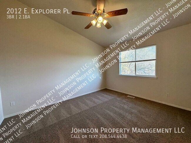Building Photo - 2012 E Explorer Pl