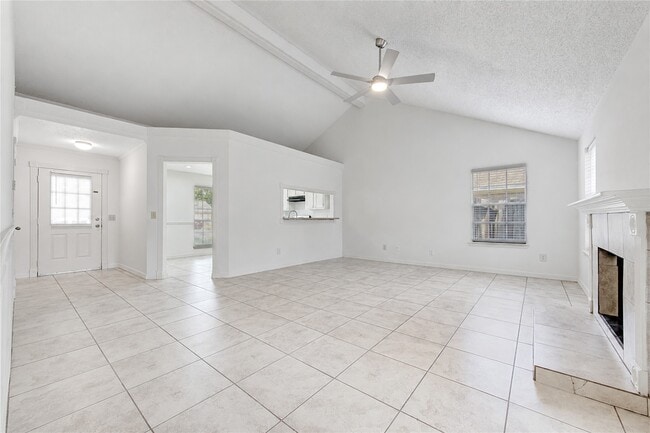 Building Photo - 21419 Park Orchard Dr