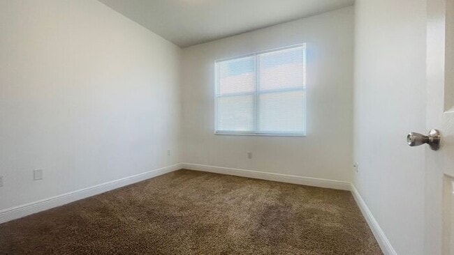 Building Photo - 1595 Cumin Dr