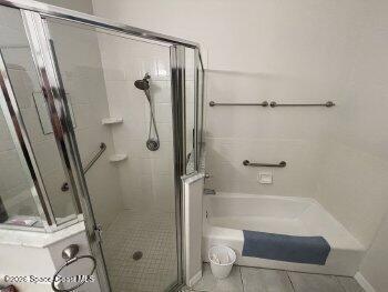 Building Photo - 250 St Lucie Ln