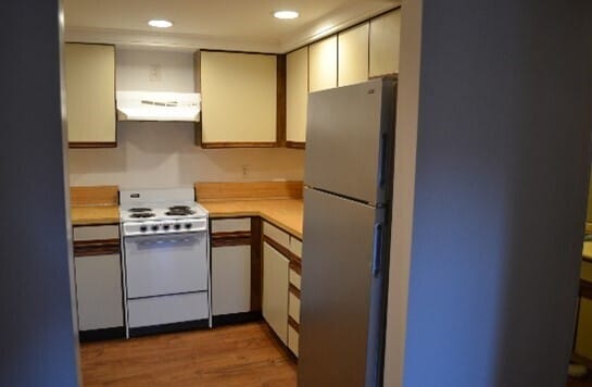 Building Photo - Lovely 2 Bedroom, 2 Bath Condo in Prime Lo...