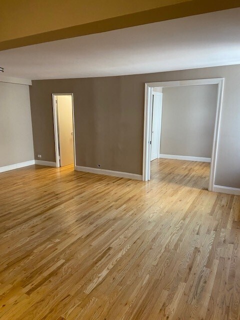 Interior Photo - Lexington Towers
