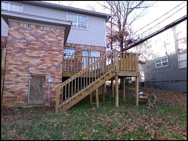 Building Photo - 1805 Sanford Dr