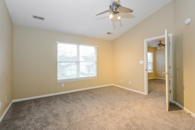 Building Photo - 5821 Dollar Forge Dr