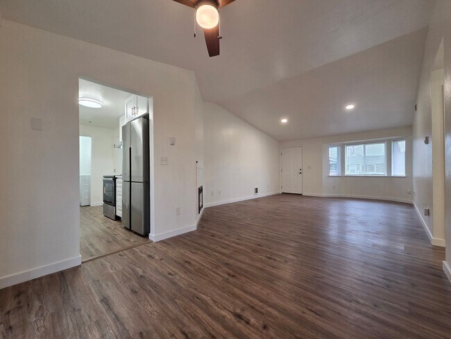 Building Photo - 1106 106th St Ct E