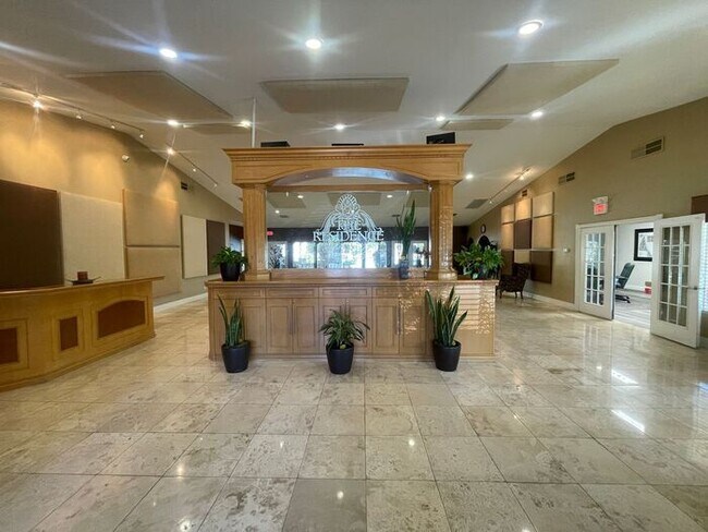 Building Photo - 2200 S Fort Apache Rd