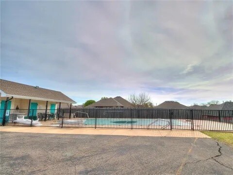 Building Photo - 2708 NW 170th Terrace