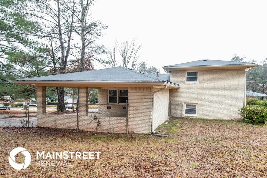 Building Photo - 3919 Wisteria Ln SW