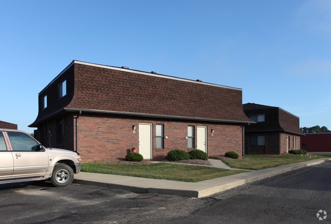 Building Photo - Field Pointe Townhomes