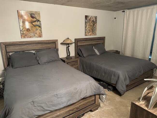 Building Photo - 3570 S Ocean Blvd