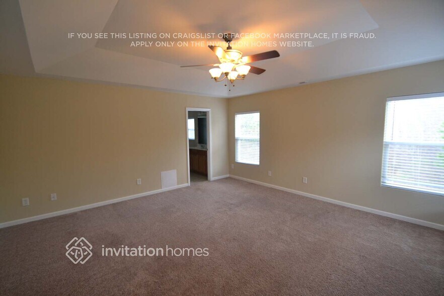 Building Photo - 245 Georgetowne Dr