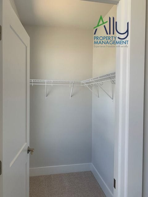 Building Photo - 822 Wesley Ln